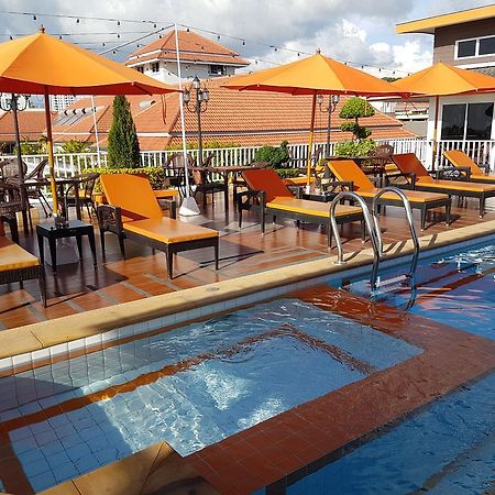 New Nordic Holiday Pattaya Bagian luar foto